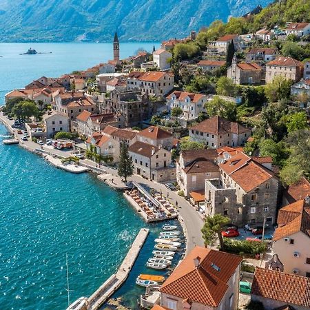 Charming Bohemian House In Perast Vila Exterior foto