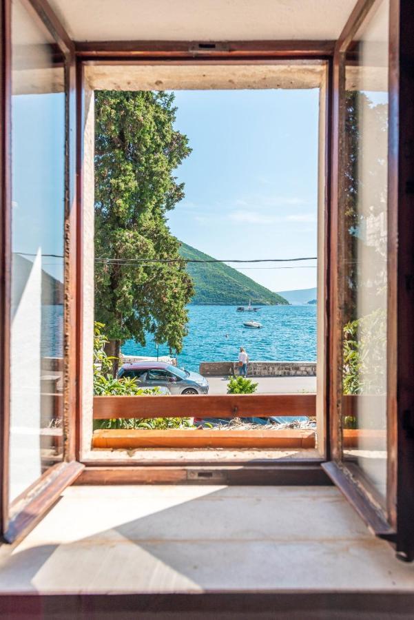 Charming Bohemian House In Perast Vila Exterior foto